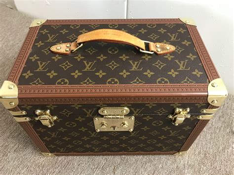 vintage louis vuitton beauty case